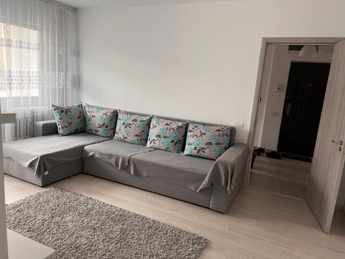 Apartament 2 Camere Aproape De Spitalul Obregia Si Bagdasar Nu Ofer Factura Boekarest Buitenkant foto